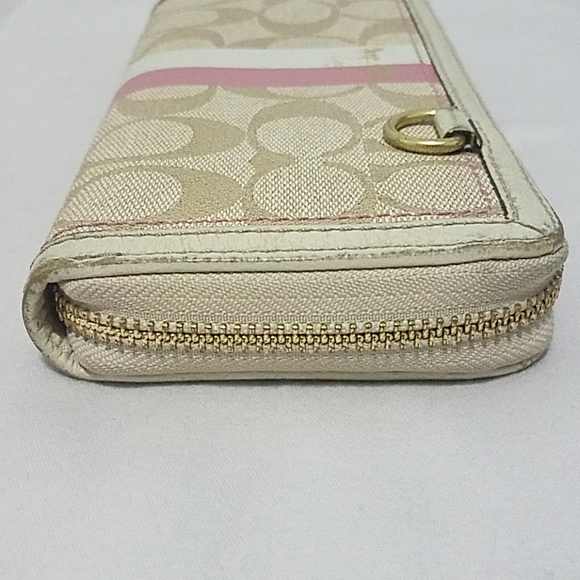 coach accordion signature long wallet - Picture 3 of 6